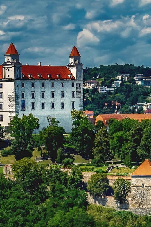Private Day Tour from Budapest to Bratislava - Key Points