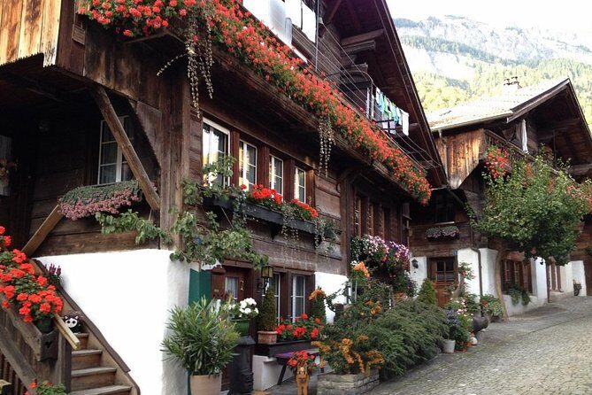 Private Day tour from Interlaken: Lake, Gorge & Waterfall - What the Tour Includes and What You Should Know