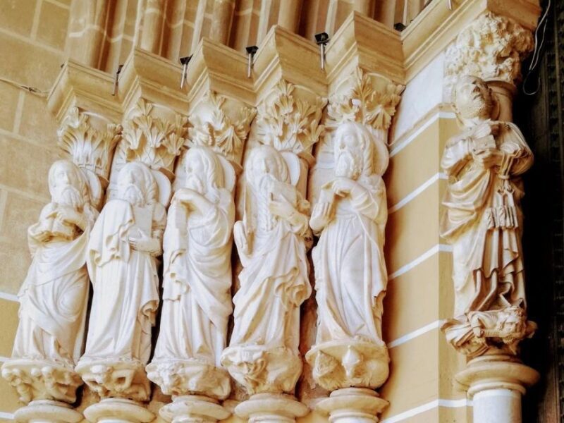 Private day tour to Évora: cork, factory, winery & the city - A Deep Dive into the Évora Day Trip