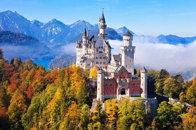 Private day tour to Neuschwanstein Castle from Munich - Key Points