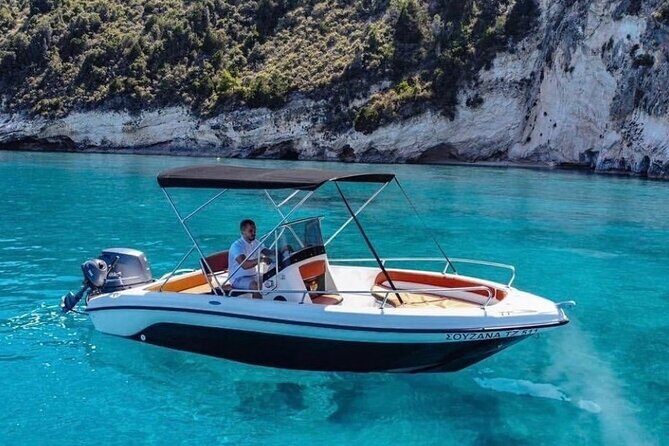 Private Day Tour To Shipwreck And Blue Caves by Boat in Zakynthos - Who Is This Tour Best For?