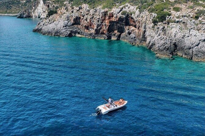 Private Day Tour To Shipwreck And Blue Caves by Boat in Zakynthos - FAQ