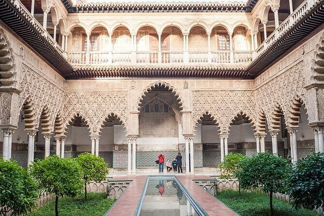 Private Day Trip from Cadiz port to Seville (tickets and transport included) - FAQ