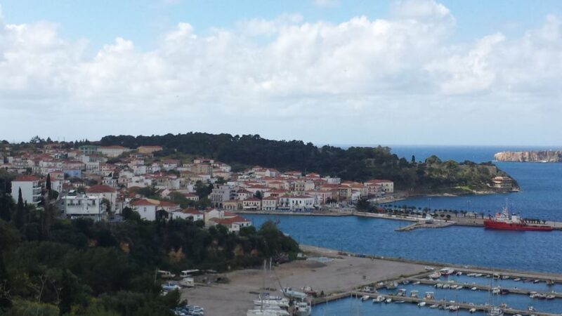 Private Day Trip from Kalamata to Nestor's Palace & Pylos - The Experience: Pros and Cons