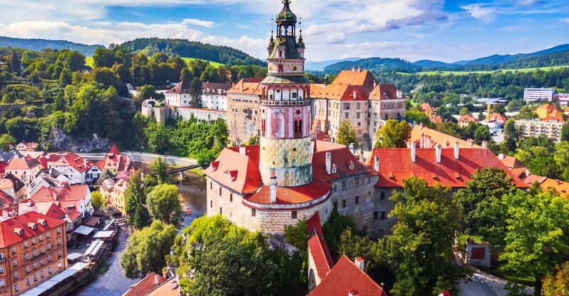 Private day trip from Prague to Cesky Krumlov, and back - Is It Worth the Price?