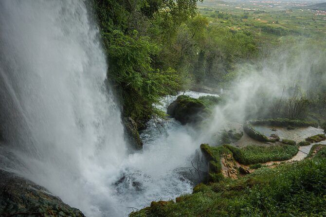 Private Day Trip from Thessaloniki to Vergina, Naousa, and Edessa - What Makes This Tour Stand Out?