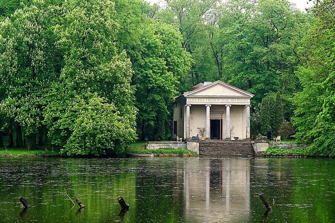 Private Day Trip From Warsaw: owicz Mazovian Countryside - Transportation and Overall Experience