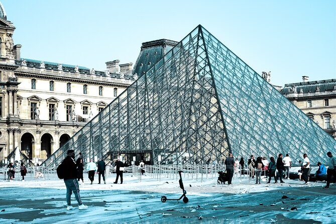 Private day trip: Le Havre to Paris and back, local driver - What’s Included and What’s Not