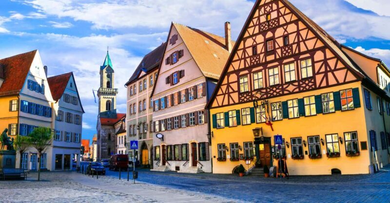 Private day trip Munich to Harburg, Dinkelsbuhl & Rothenburg - FAQs