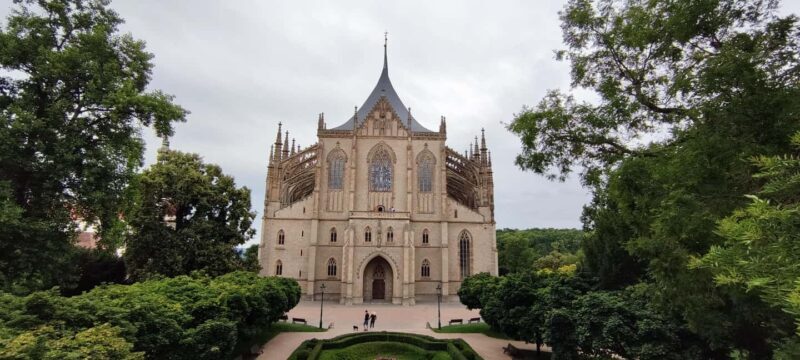Private Day Trip to Kutná Hora: Bone Church & St. Barbaras - Key Points