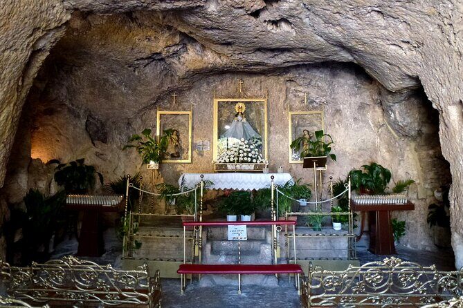 Private Day Trip to Las Mijas from Malaga - Transportation and Logistics