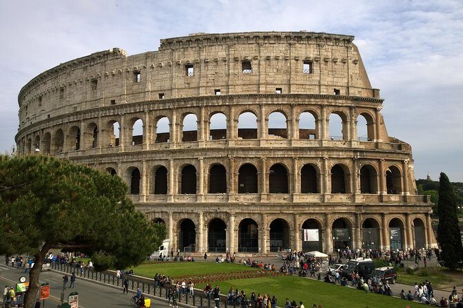 Private DayTour of Rome from Civitavecchia port van Mercedes V class - Exploring the Tour Itinerary in Detail