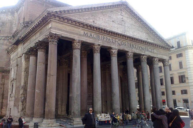 Private DayTour of Rome from Civitavecchia port van Mercedes V class - FAQs