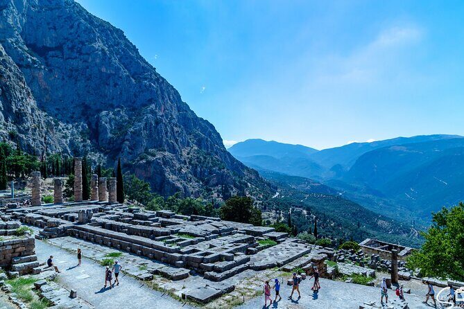 Private Delphi and Hosios Loukas Monastery - Great Lunch and Drinks Included - A Deep Dive Into the Experience