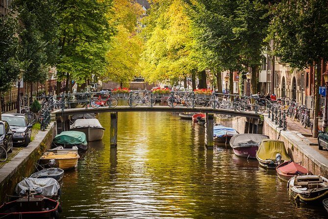 Private departure transfer from Amsterdam to Schiphol Airport (AMS) - How the Service Works