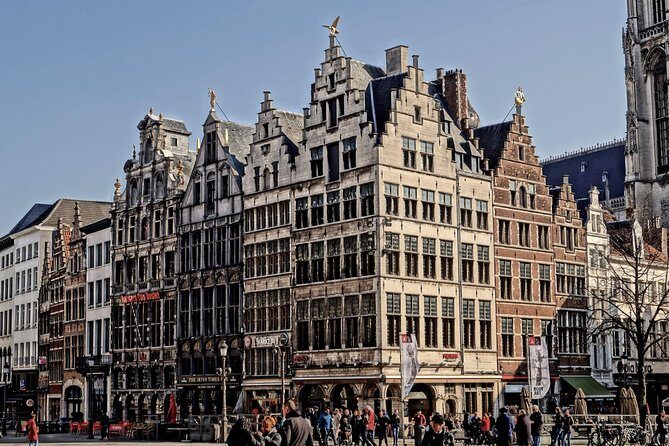 Private Departure Transfer from Antwerp to Brussels By luxury car - The Experience in Detail