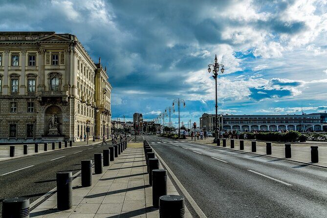 Private Direct Transfer From Venice to Trieste, up to 8 pax - Key Points