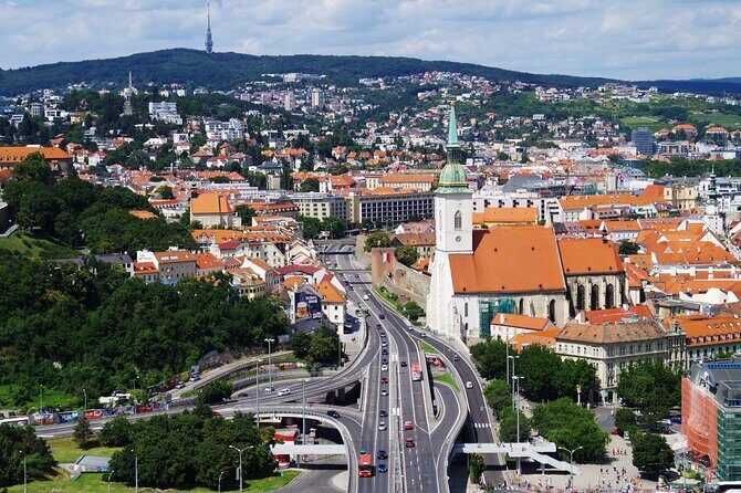 Private Direct Transfer From Vienna Airport to Bratislava - Downsides and Considerations