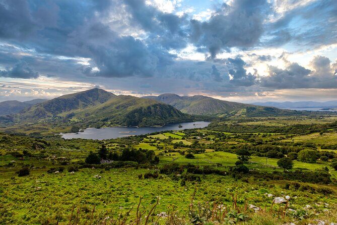 Private Discover Ring of Beara Tour in a Limousine from Killarney - FAQs