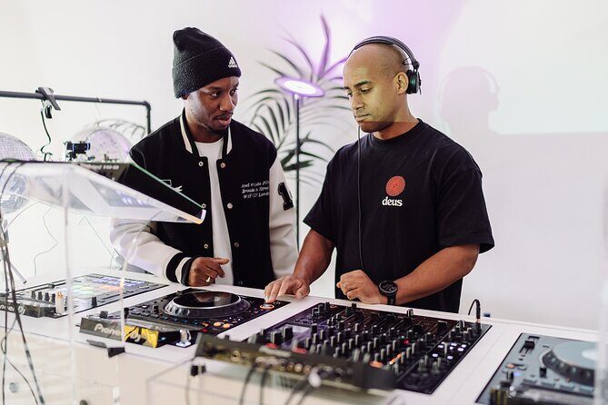 Private DJ Class - What to Expect During the Class