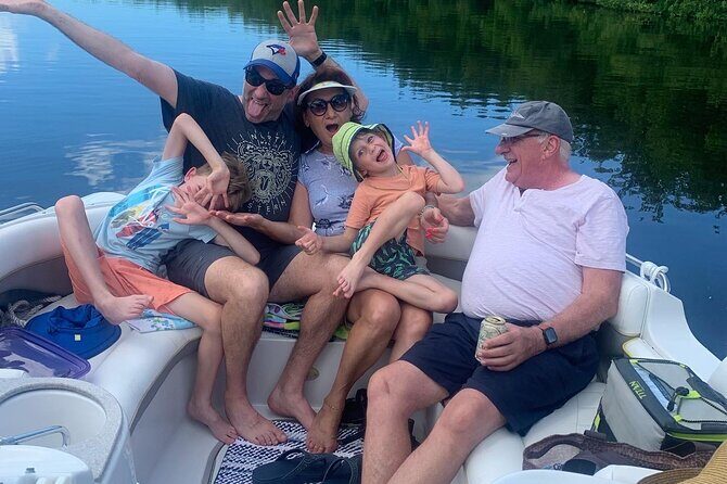 Private Dolphin & Sightseeing Boat Day Tour - Who Is This Tour Best For?