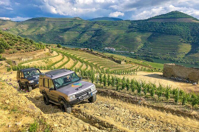 Private Douro and Porto 4x4 Tour with Wine Tasting and Boat Trip - An In-Depth Look at the Douro 4x4 Tour Experience