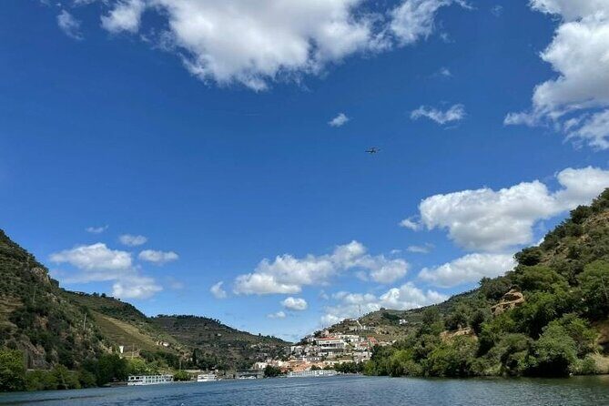 Private Douro Valley Tour with Lunch & Wines - FAQs