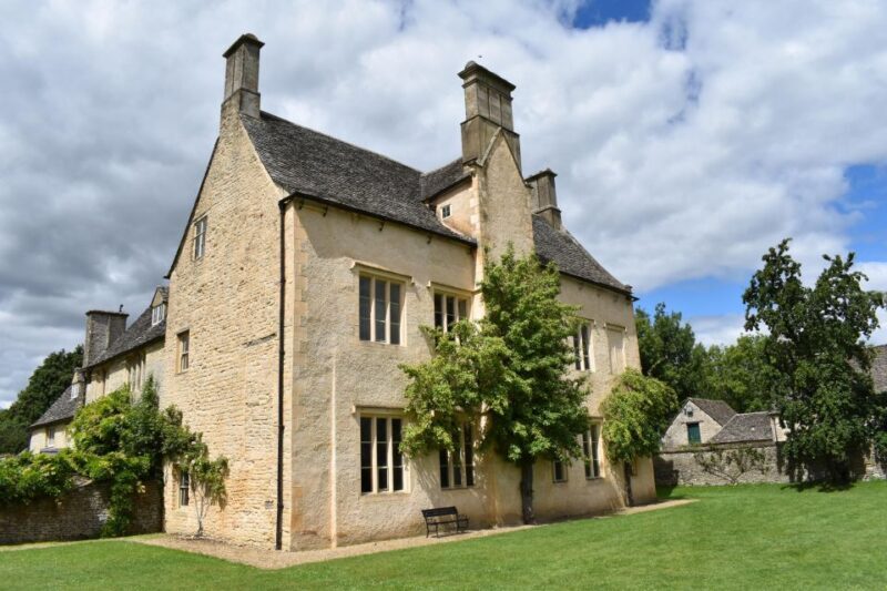 Private Downton Abbey Day In The Cotswolds Tour. - FAQ