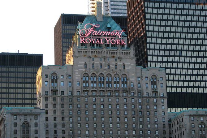 Private Downtown Toronto Walking Tour in English - Who Is This Tour Best For?