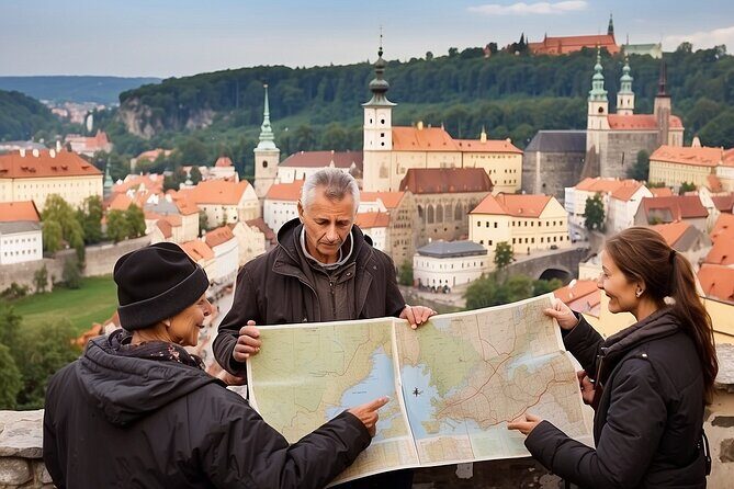 Private Driver from Prague to Vienna with a Stop in Cesky Krumlov - FAQs