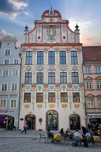 Private driver: Munich to Neuschwanstein & Landsberg am Lech - The Sum Up