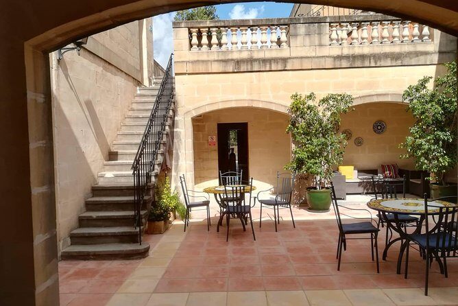 Private Driver to roam the island of Malta - Key Points