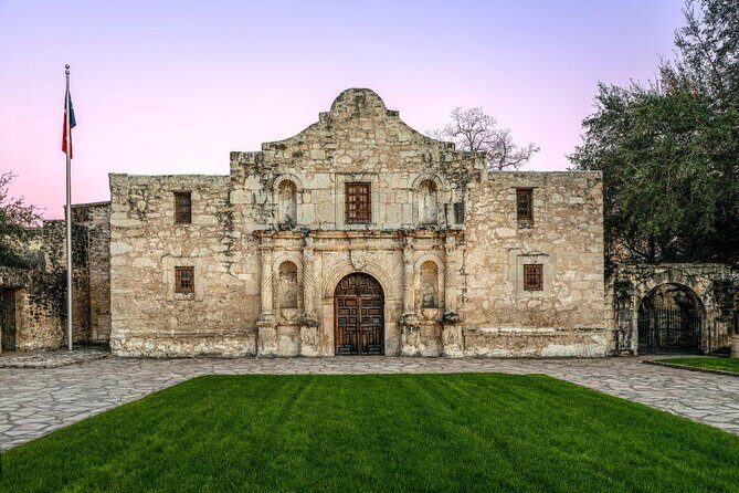 Private Drunk History Tour: 4 historic bars & 5+ hours - Exploring San Antonio’s Hidden Stories with the Private Drunk History Tour