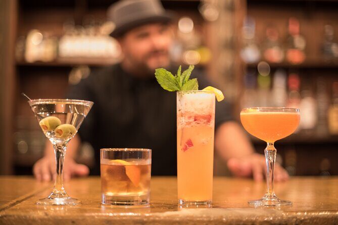 Private Drunk History Tour: 4 historic bars & 5+ hours - Key Points