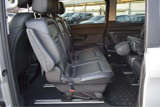 Private Dublin Airport Transfer to & from Belfast City - The Itinerary & Experience Breakdown