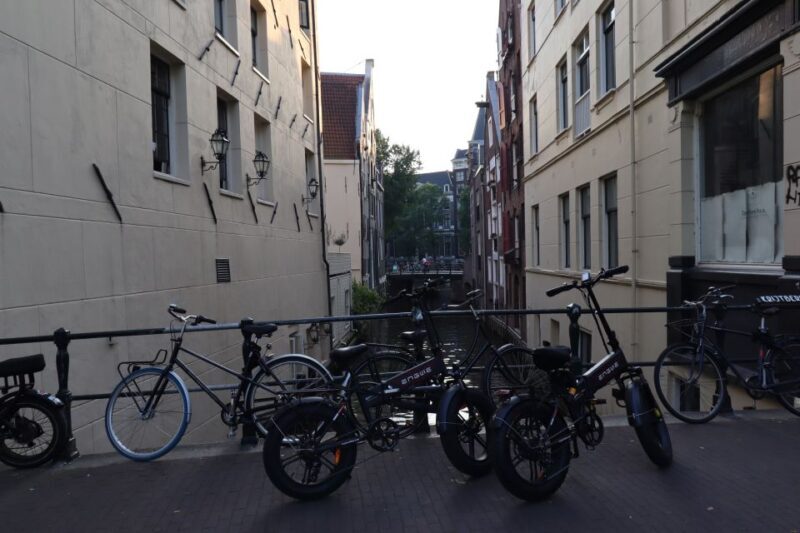 Private E-bike tour of Amsterdam - Key Points
