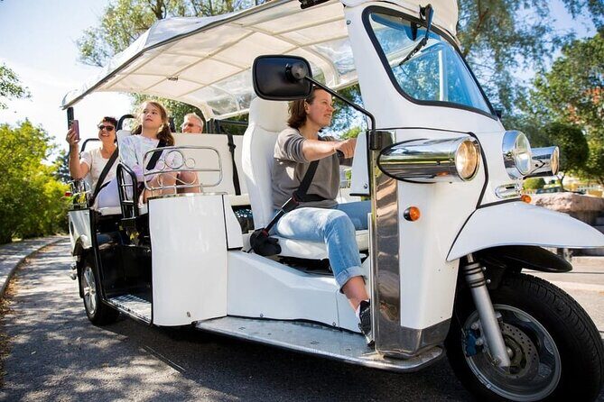 Private E-Tuk Tuk Adventure through Brisbane - Key Points