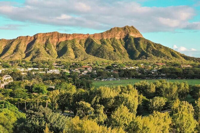 Private East Oahu Highlights Tour Byodo In Temple & Pali Lookout - FAQ