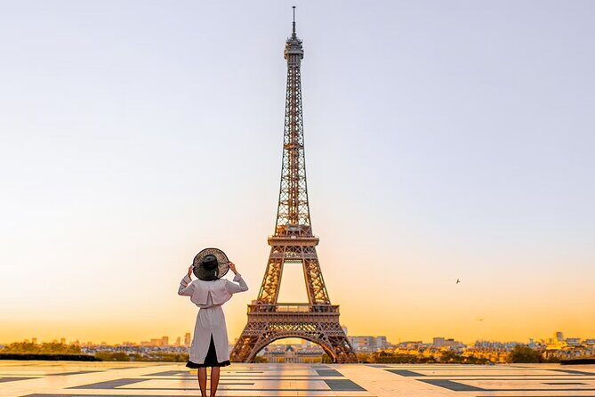 Private Eiffel Tower Tour with with River Cruise - Key Points