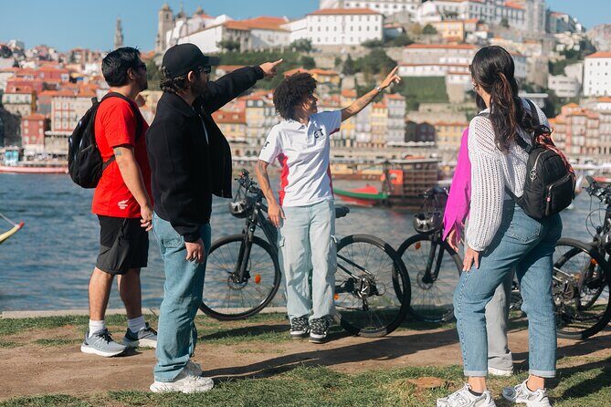 Private Electric Bike Tour in Oporto - Key Points