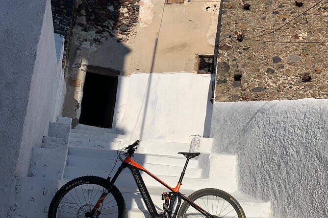 Private Electric Mountain Bike Experience and Tour in Santorini - Who’s This Tour Best For?