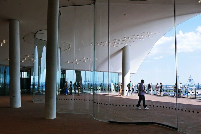 Private Elphi Plaza guided tour - The Experience in Detail: What You Can Expect