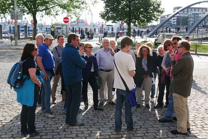 Private Elphi Plaza guided tour - Authentic Feedback from Visitors