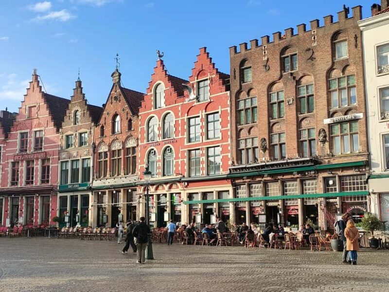 Private event: Bruges with a local! - Key Points