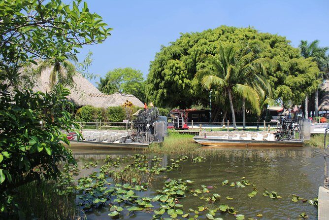 Private Everglades Airboat Tour including hotel pick up and Everglades specialist - FAQ about the Private Everglades Airboat Tour