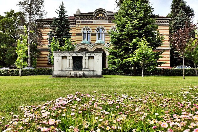 Private Every Day Sofia Walking Tour - Who Should Consider This Tour?