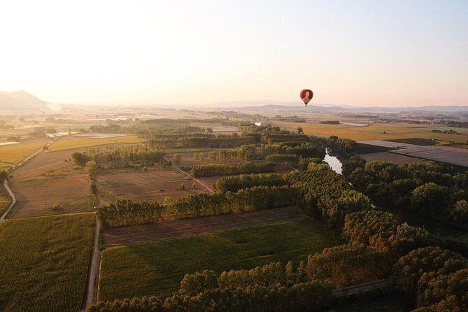 Private Exclusive Hot Air Balloon Barcelona - FAQs: Your Questions Answered