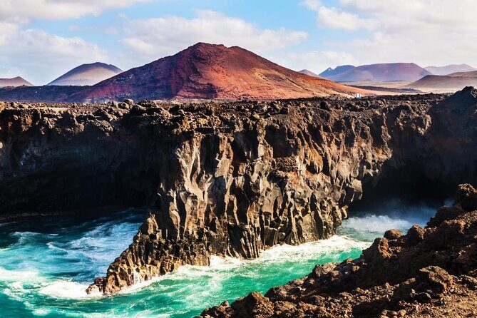 Private excursion in Lanzarote, minibus and guide available - Key Points