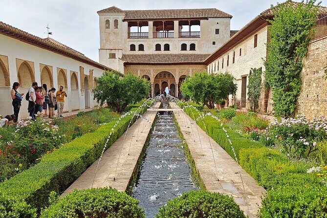 Private excursion to the Alhambra and Generalife - Who Will Benefit Most from This Tour?