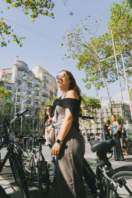 Private Family Bike Tour, Discover Barcelona in Two Wheels! - Why a Bike Tour Is a Great Way to See Barcelona